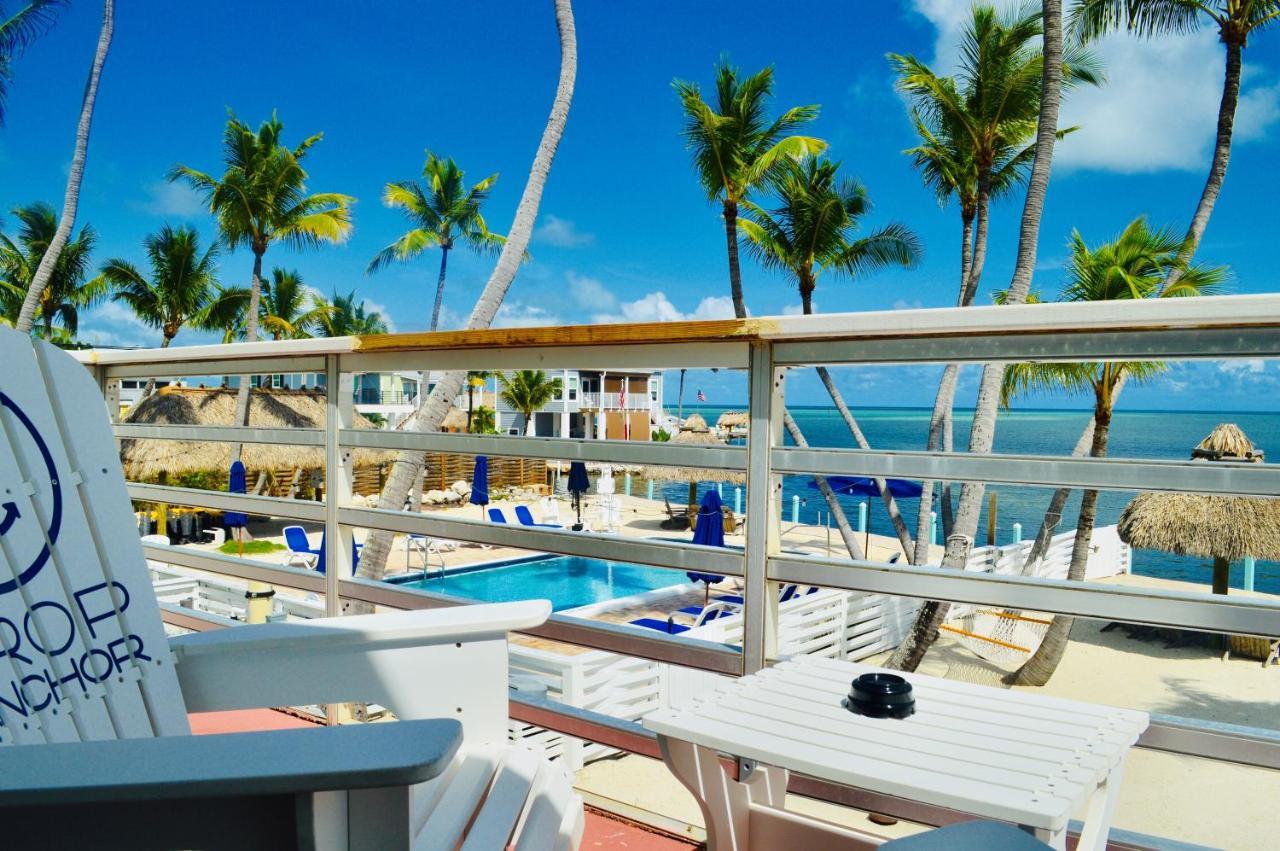 Drop Anchor Resort & Marina 아일라모라다 외부 사진